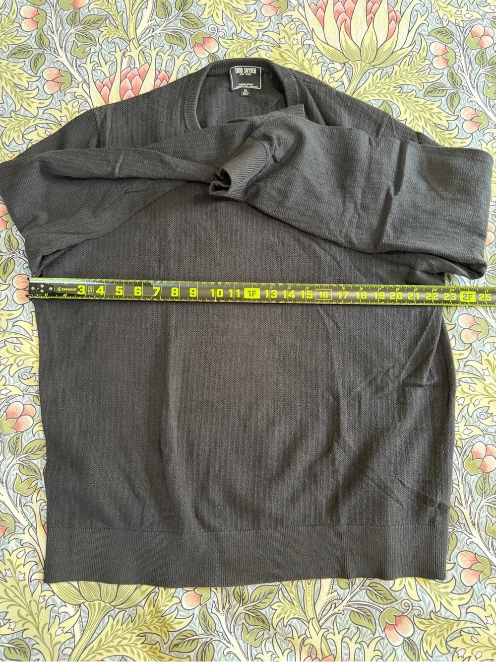 Todd Snyder Men's Charcoal Crewneck Sweater